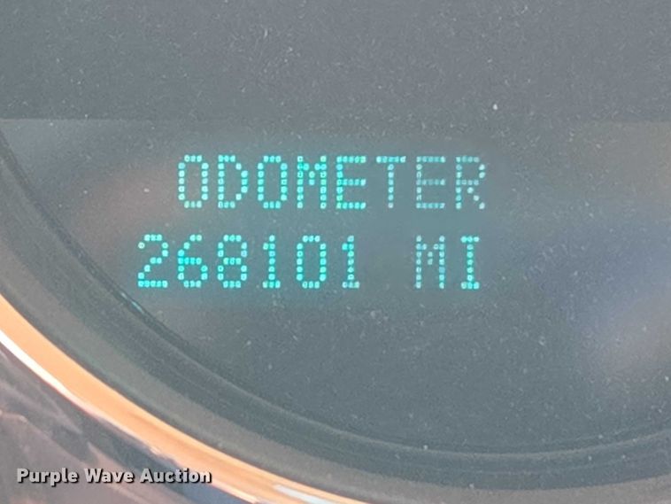 image for item ET1190 2011 Chevrolet Silverado 1500 Ext. Cab pickup truck