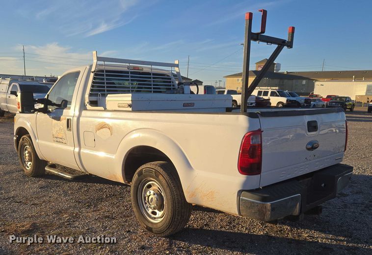 image for item ET1191 2016 Ford F250 Super Duty XL pickup truck