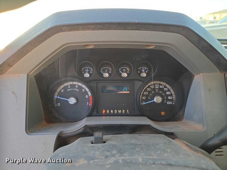 image for item ET1191 2016 Ford F250 Super Duty XL pickup truck