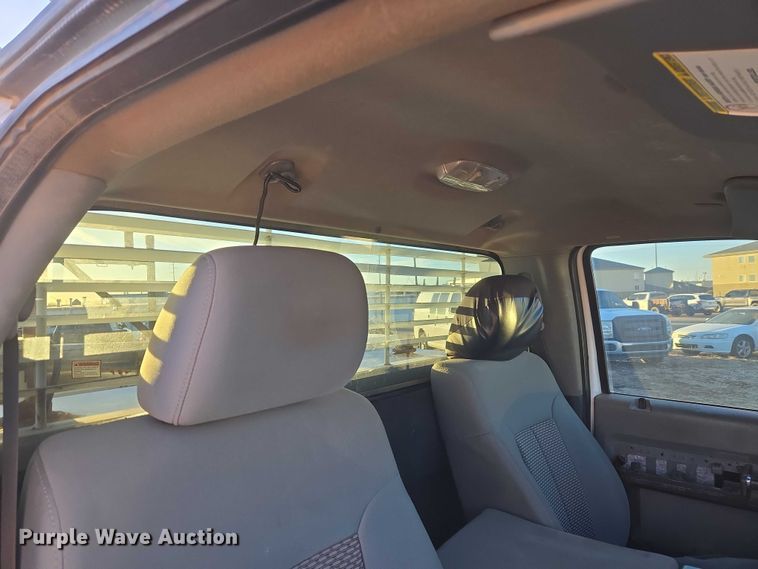 image for item ET1191 2016 Ford F250 Super Duty XL pickup truck