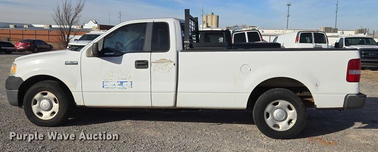 image for item ET1192 2008 Ford F150 XL pickup truck