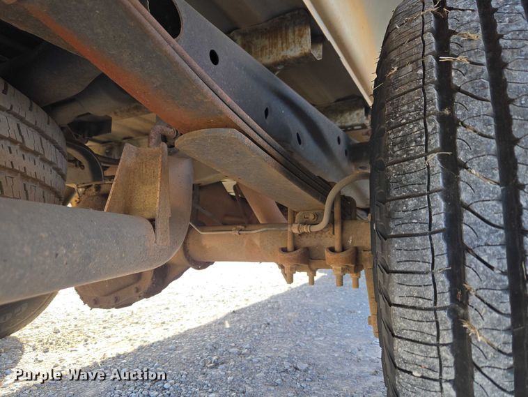 image for item ET1192 2008 Ford F150 XL pickup truck