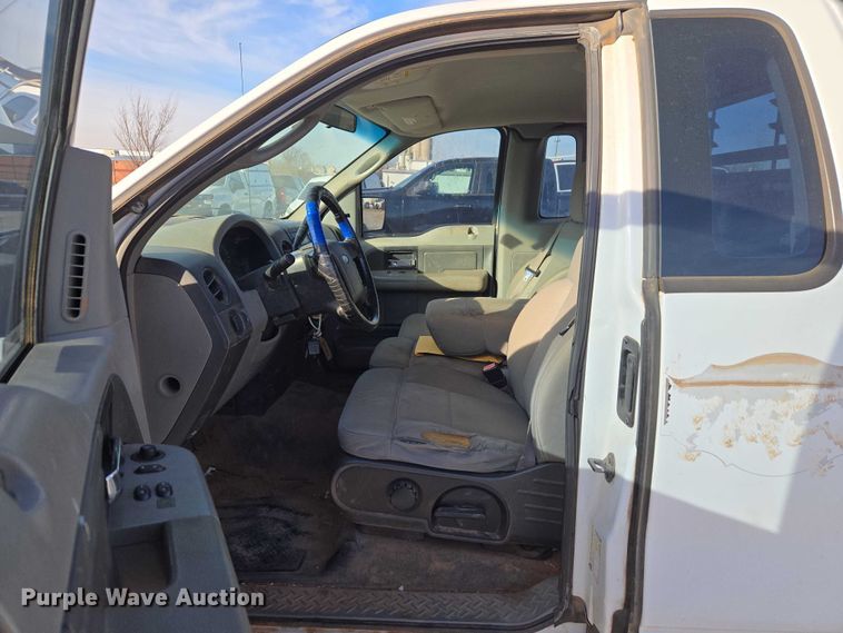 image for item ET1192 2008 Ford F150 XL pickup truck