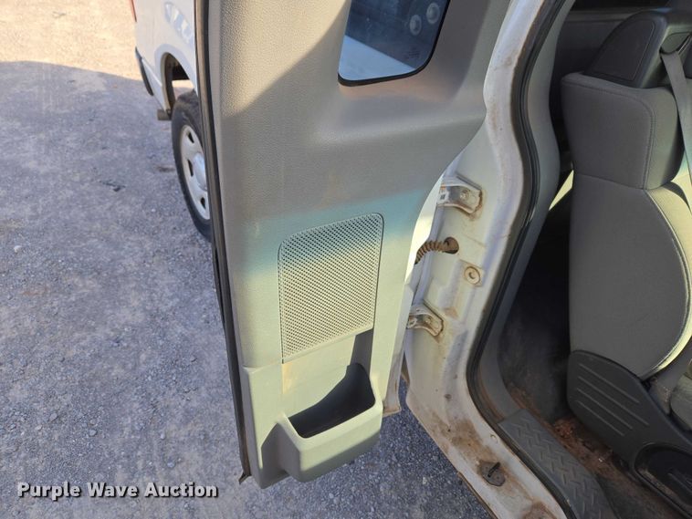 image for item ET1192 2008 Ford F150 XL pickup truck