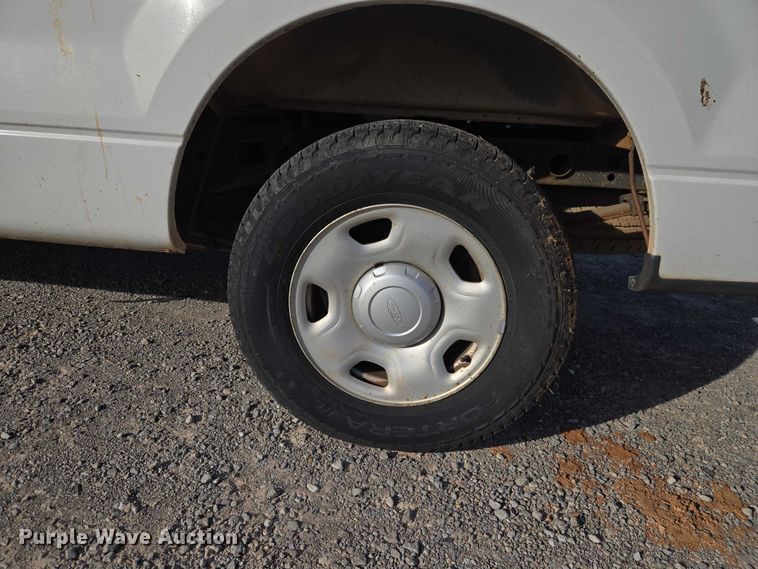 image for item ET1192 2008 Ford F150 XL pickup truck