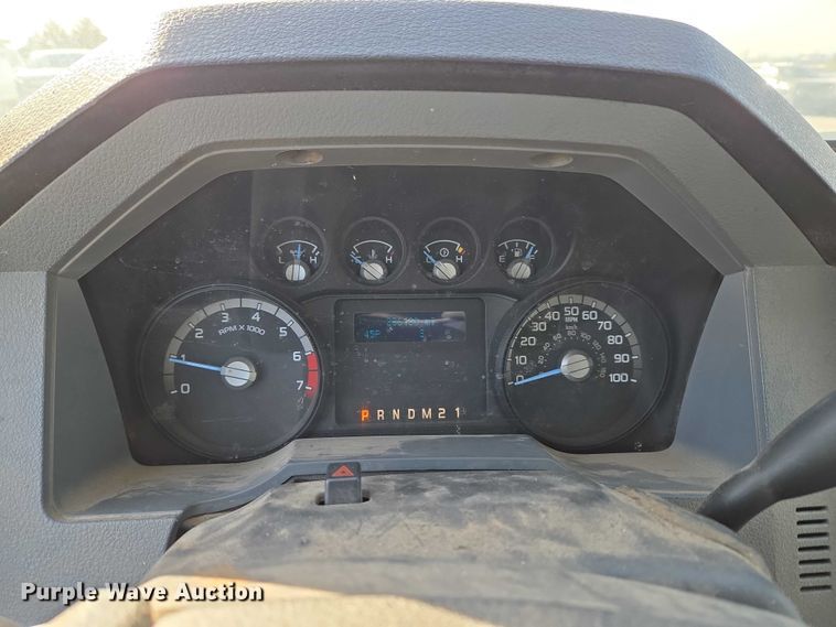 image for item ET1194 2016 Ford F250 Super Duty XL pickup truck