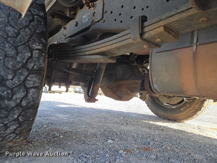 image for item ET1194 2016 Ford F250 Super Duty XL pickup truck