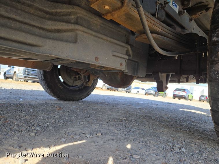 image for item ET1194 2016 Ford F250 Super Duty XL pickup truck