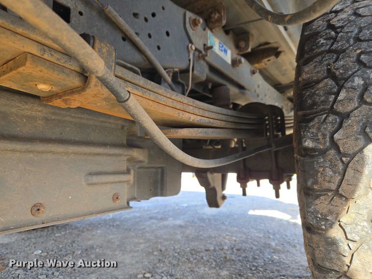 image for item ET1194 2016 Ford F250 Super Duty XL pickup truck