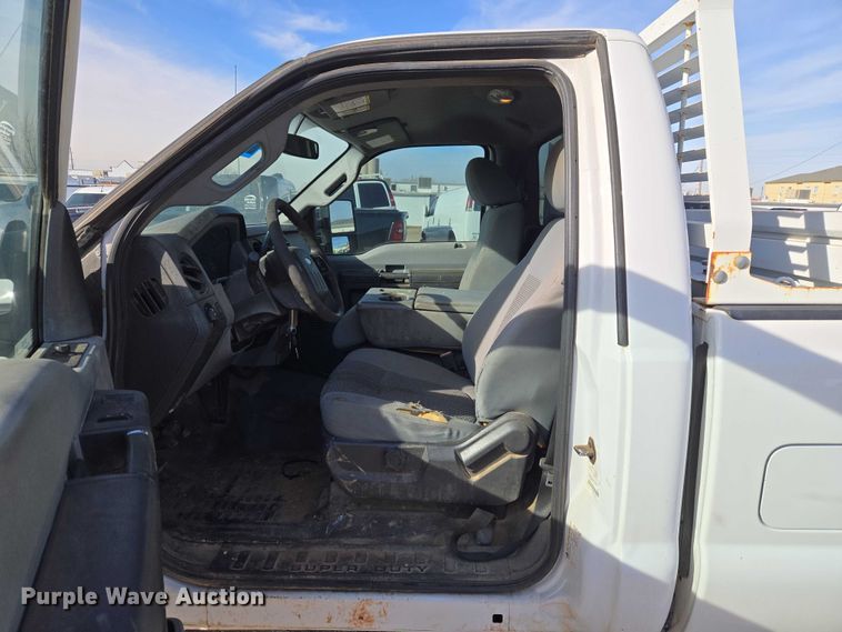 image for item ET1194 2016 Ford F250 Super Duty XL pickup truck