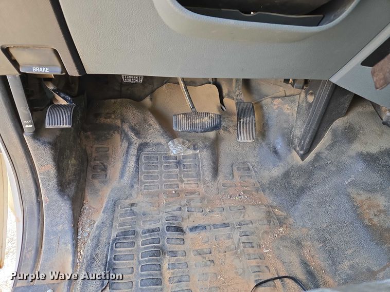 image for item ET1194 2016 Ford F250 Super Duty XL pickup truck