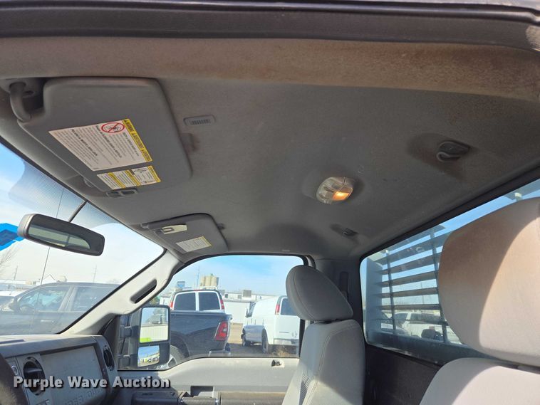 image for item ET1194 2016 Ford F250 Super Duty XL pickup truck