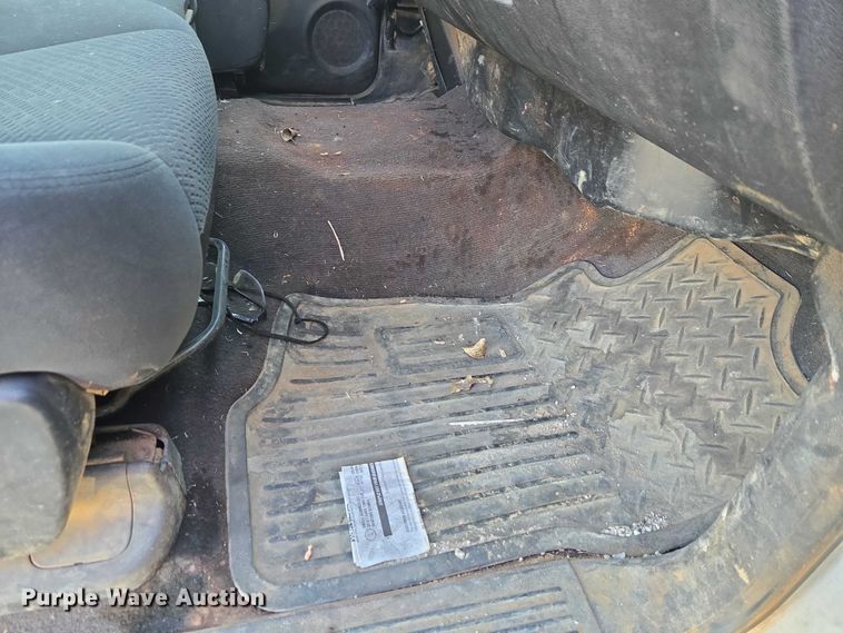 image for item ET1195 2008 Chevrolet Silverado 1500 Ext. Cab pickup truck