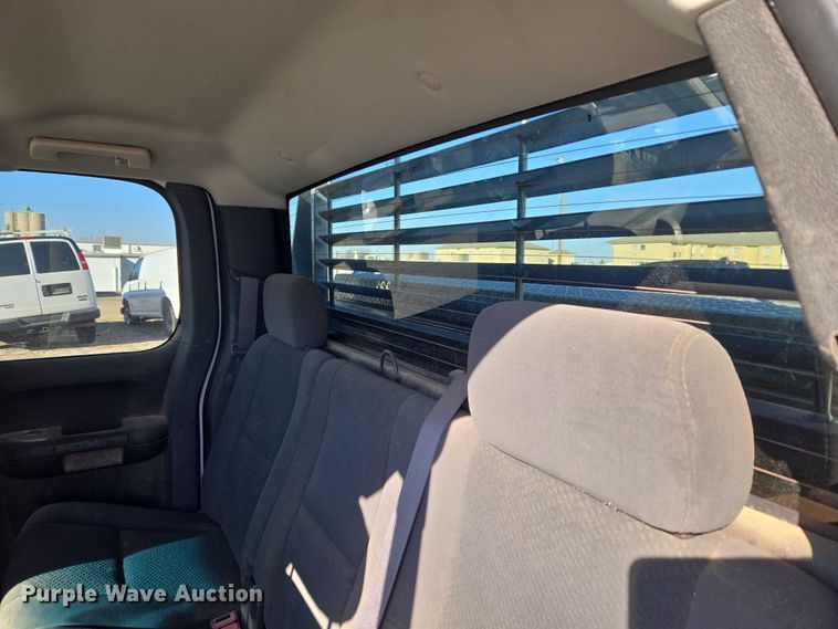 image for item ET1195 2008 Chevrolet Silverado 1500 Ext. Cab pickup truck