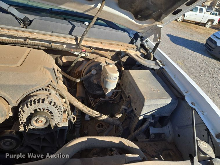 image for item ET1195 2008 Chevrolet Silverado 1500 Ext. Cab pickup truck