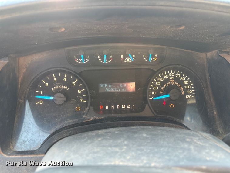 image for item ET1196 2013 Ford F150 XL pickup truck