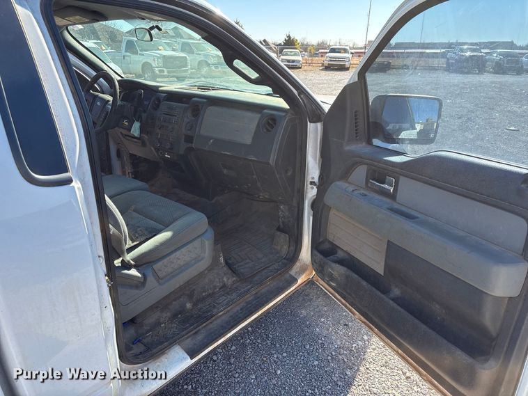 image for item ET1196 2013 Ford F150 XL pickup truck