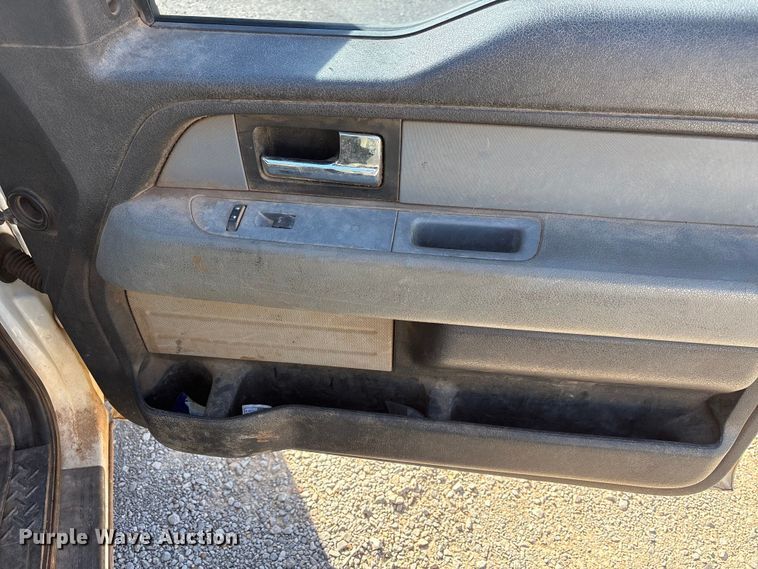 image for item ET1196 2013 Ford F150 XL pickup truck