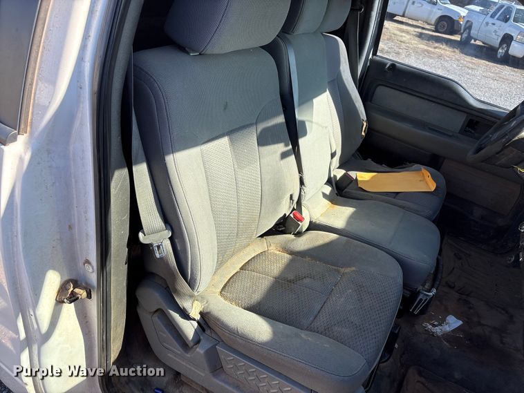 image for item ET1196 2013 Ford F150 XL pickup truck