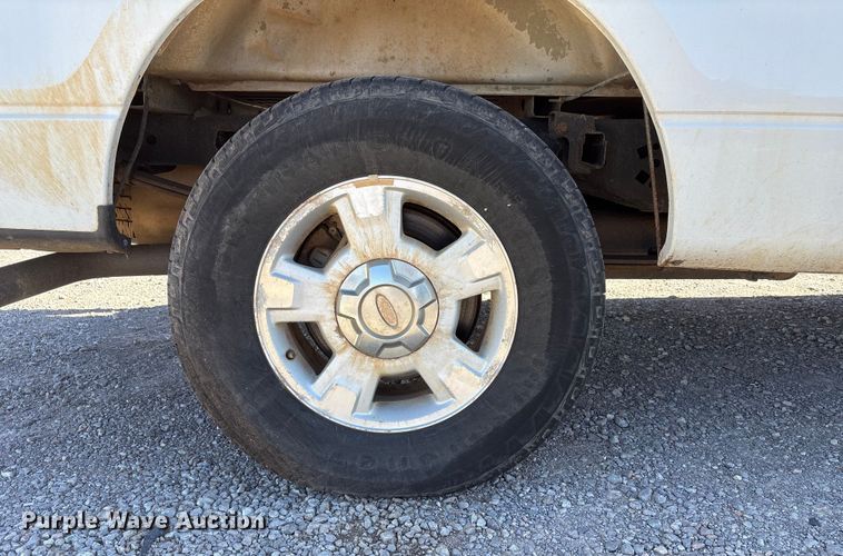 image for item ET1196 2013 Ford F150 XL pickup truck