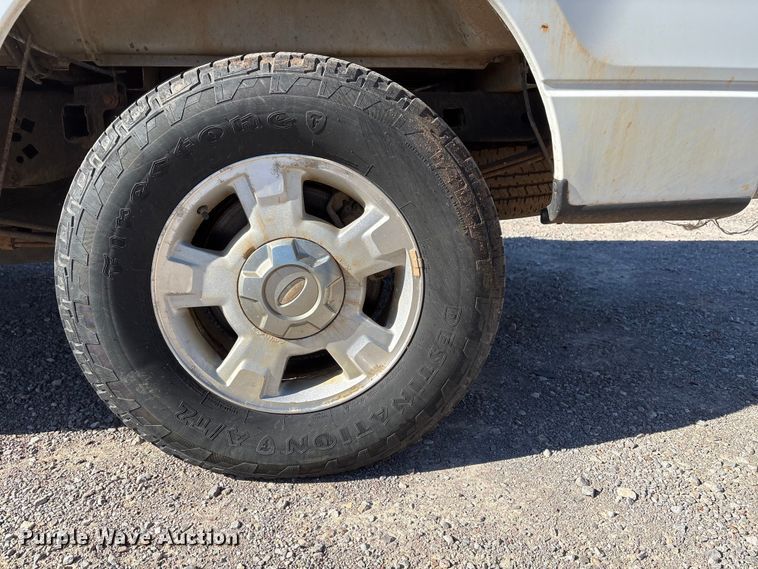 image for item ET1196 2013 Ford F150 XL pickup truck