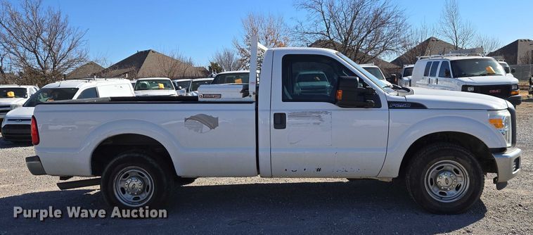 image for item ET1197 2016 Ford F250 Super Duty XL pickup truck