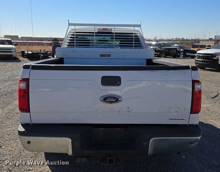 image for item ET1197 2016 Ford F250 Super Duty XL pickup truck