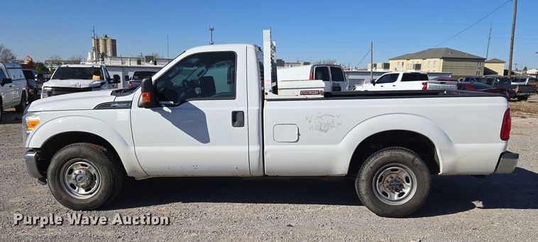 image for item ET1197 2016 Ford F250 Super Duty XL pickup truck