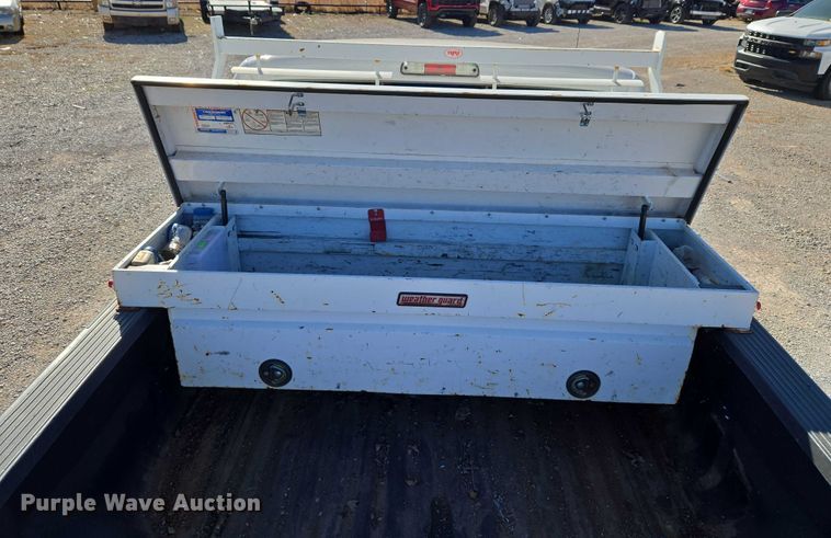 image for item ET1197 2016 Ford F250 Super Duty XL pickup truck