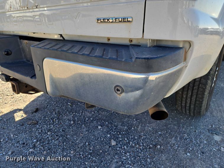 image for item ET1197 2016 Ford F250 Super Duty XL pickup truck