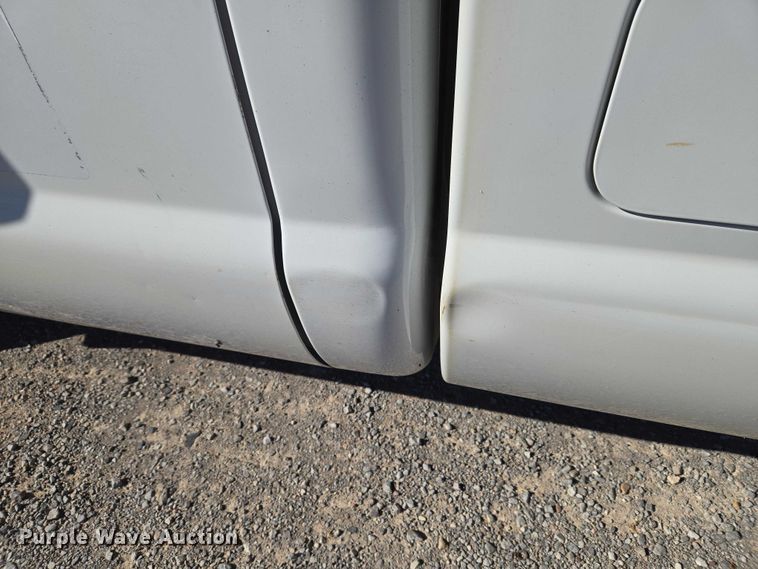 image for item ET1197 2016 Ford F250 Super Duty XL pickup truck