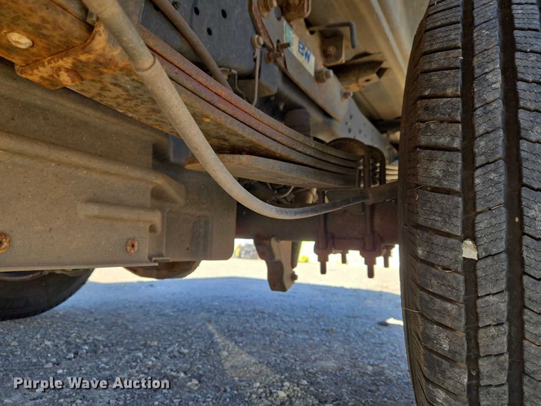 image for item ET1197 2016 Ford F250 Super Duty XL pickup truck