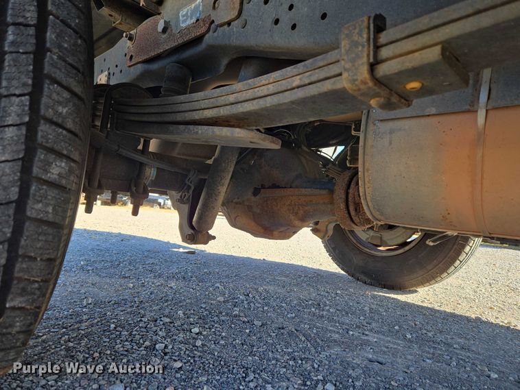 image for item ET1197 2016 Ford F250 Super Duty XL pickup truck