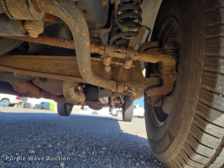 image for item ET1197 2016 Ford F250 Super Duty XL pickup truck