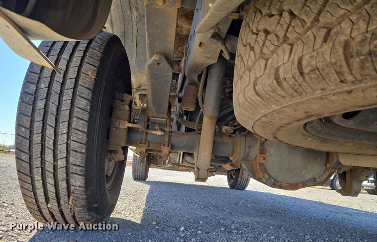 image for item ET1197 2016 Ford F250 Super Duty XL pickup truck