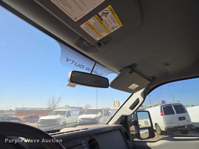 image for item ET1197 2016 Ford F250 Super Duty XL pickup truck