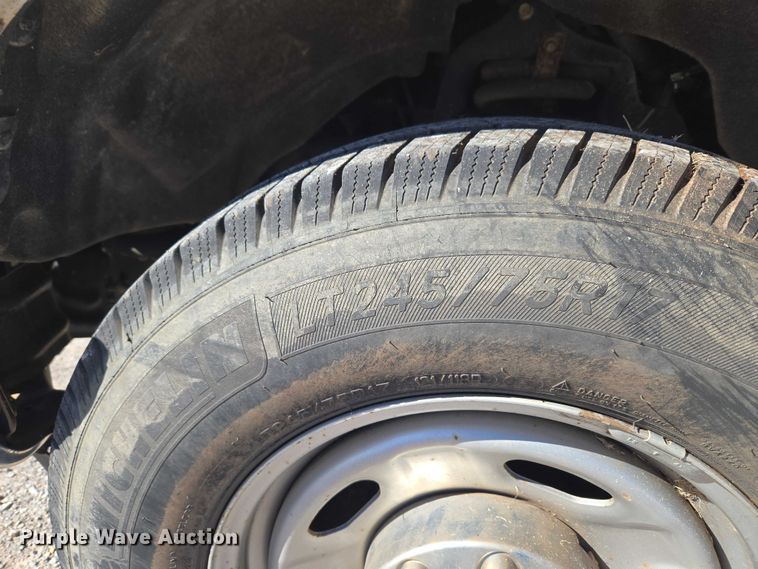 image for item ET1197 2016 Ford F250 Super Duty XL pickup truck