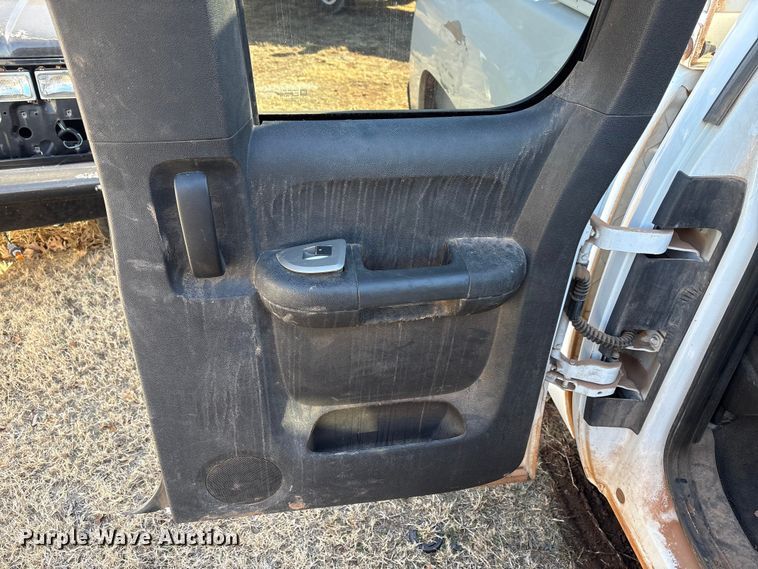 image for item ET1198 2008 Chevrolet Silverado 1500 Ext. Cab pickup truck