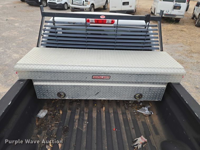 image for item ET1199 2013 Chevrolet Silverado 1500 pickup truck