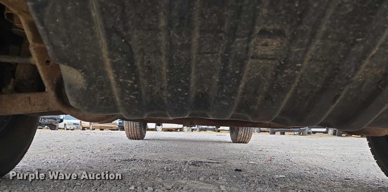 image for item ET1199 2013 Chevrolet Silverado 1500 pickup truck