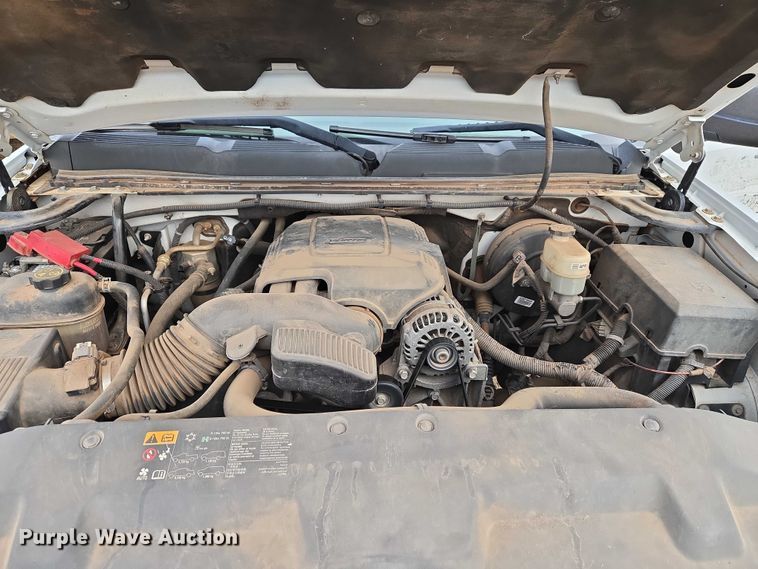 image for item ET1199 2013 Chevrolet Silverado 1500 pickup truck