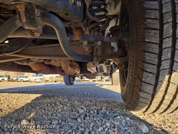 image for item ET1203 2019 Ford F250 Super Duty XL pickup truck