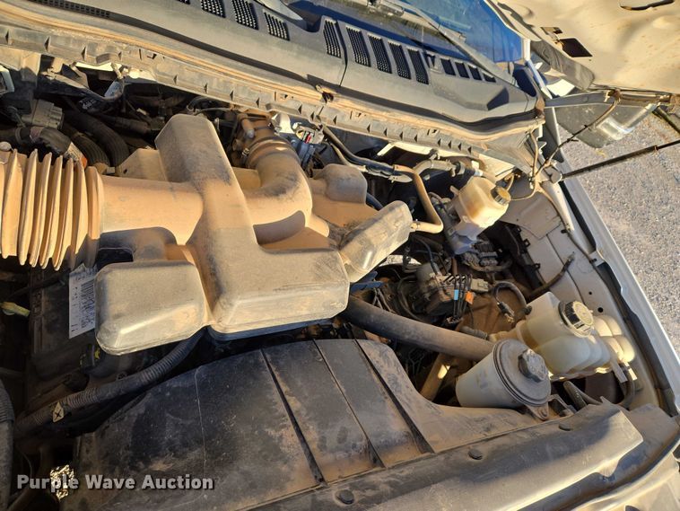 image for item ET1203 2019 Ford F250 Super Duty XL pickup truck