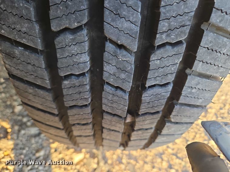 image for item ET1203 2019 Ford F250 Super Duty XL pickup truck