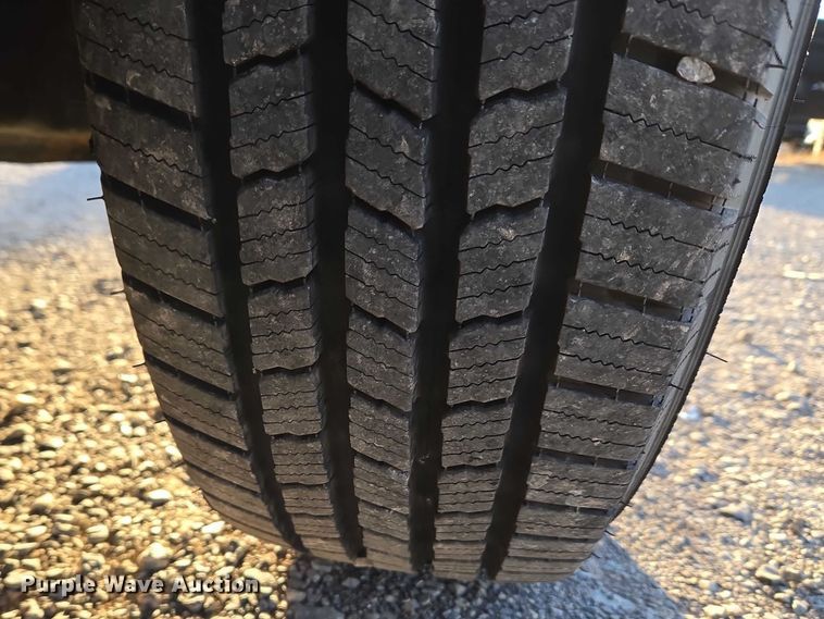 image for item ET1203 2019 Ford F250 Super Duty XL pickup truck