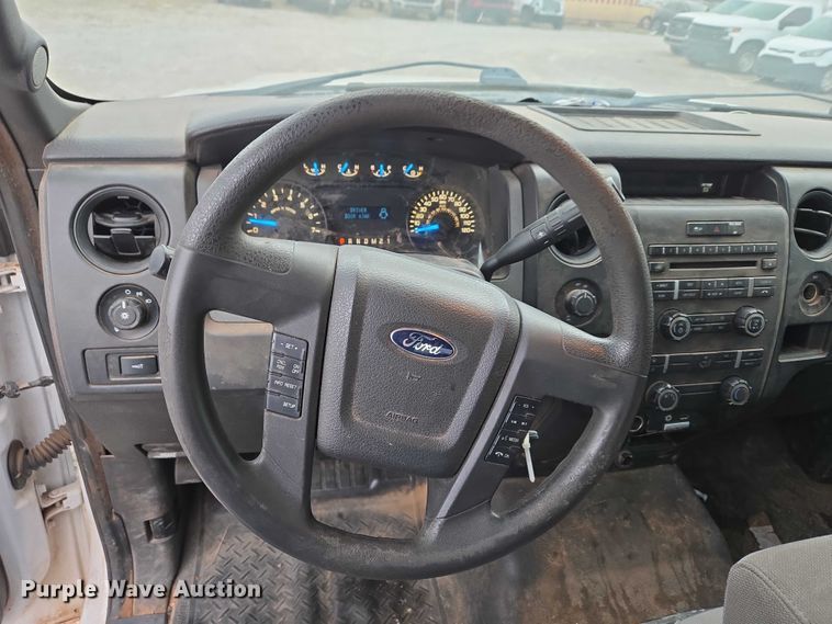 image for item ET1208 2014 Ford F150 XL Ext. Cab pickup truck