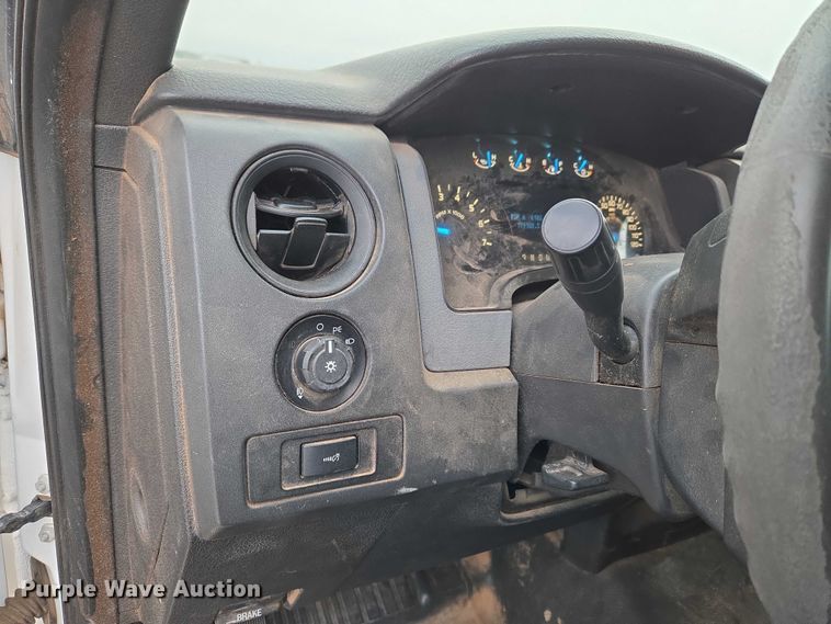 image for item ET1208 2014 Ford F150 XL Ext. Cab pickup truck