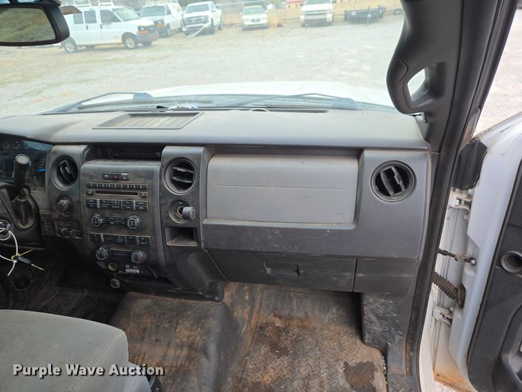 image for item ET1208 2014 Ford F150 XL Ext. Cab pickup truck