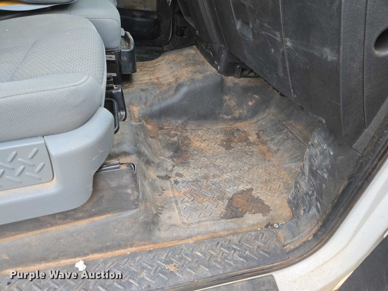 image for item ET1208 2014 Ford F150 XL Ext. Cab pickup truck