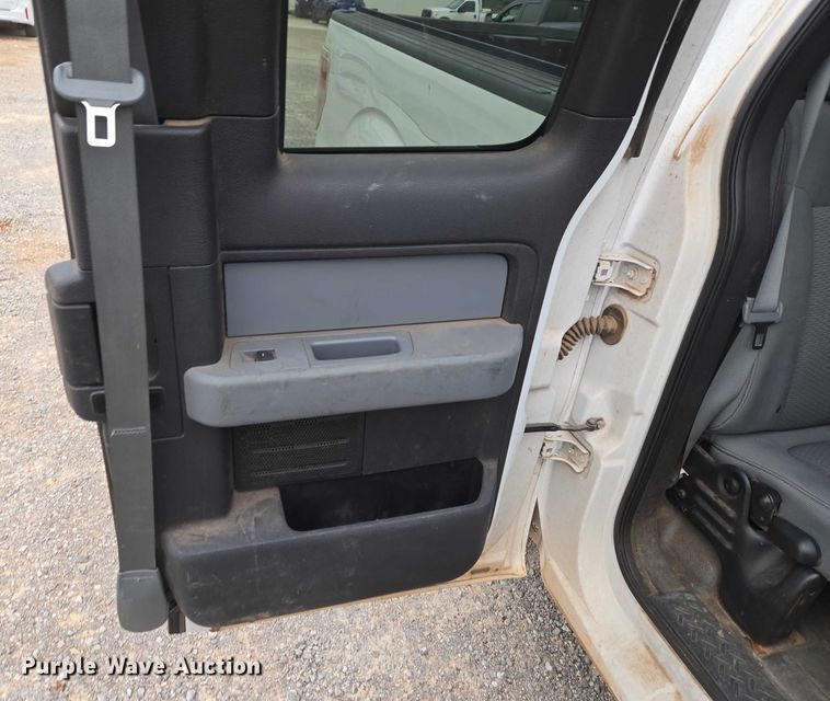 image for item ET1208 2014 Ford F150 XL Ext. Cab pickup truck